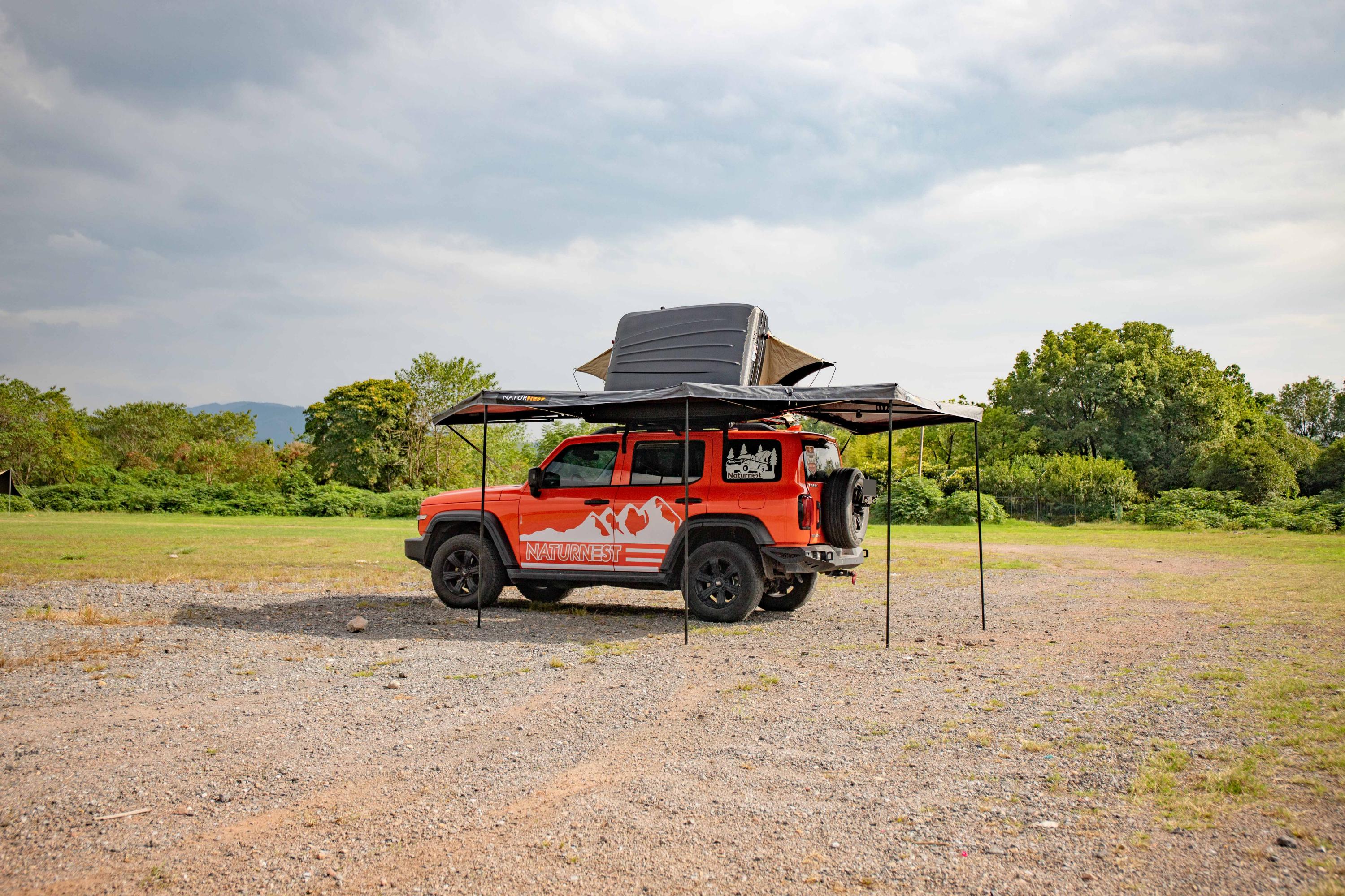 Naturnest Sirius 1 rooftop tent +Naturnest 270 awning plus driver side