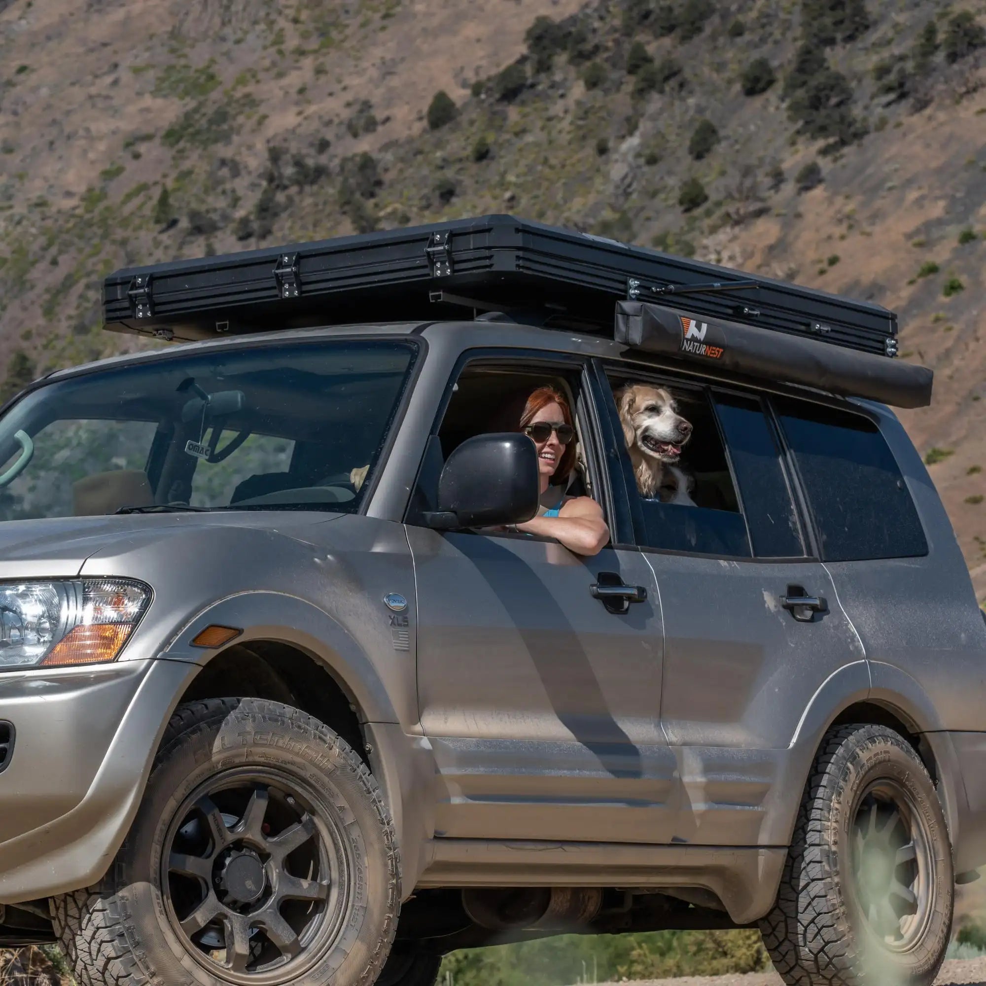 Naturnest Polaris 2 Triangle rooftop tent