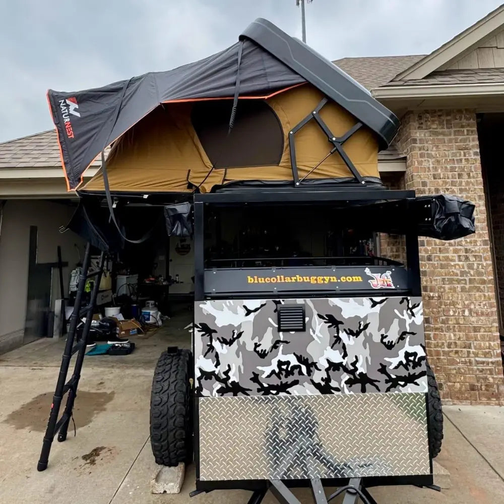 Fold out Rooftop Tent | Naturnest