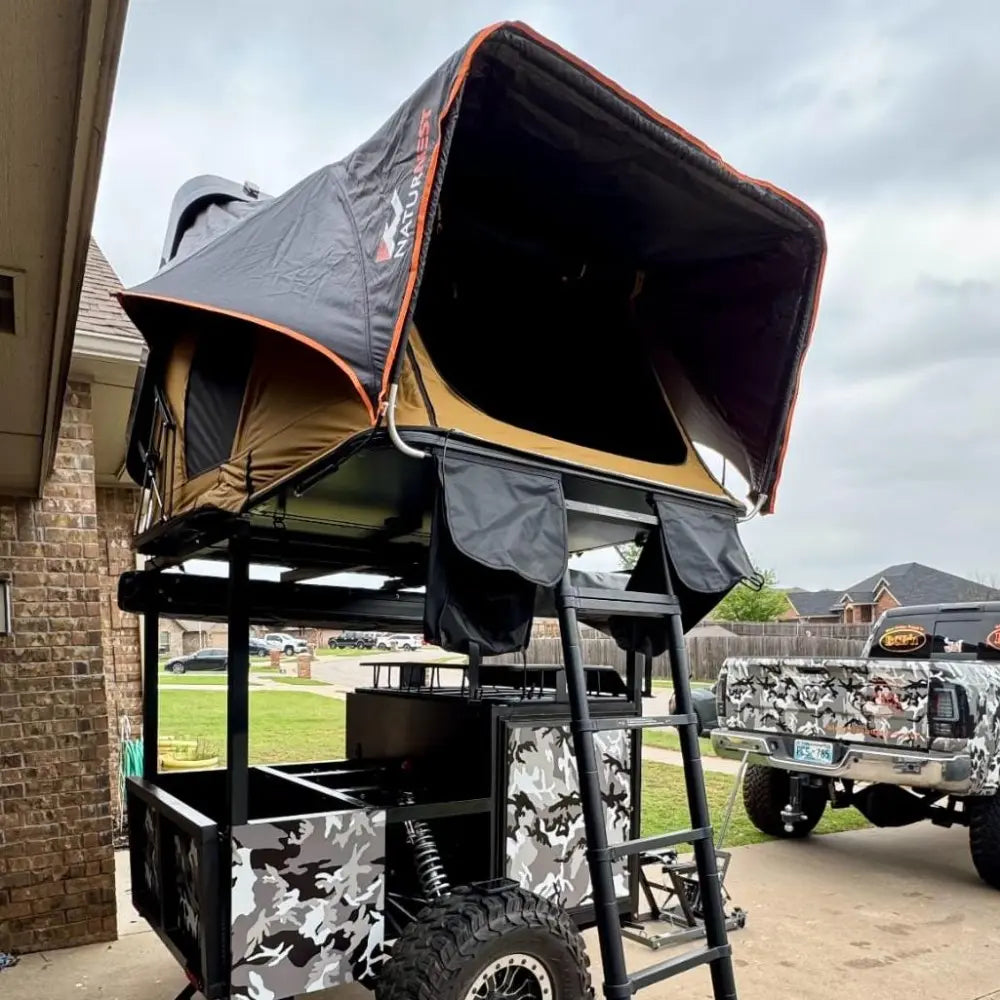 Fold out Rooftop Tent | Naturnest