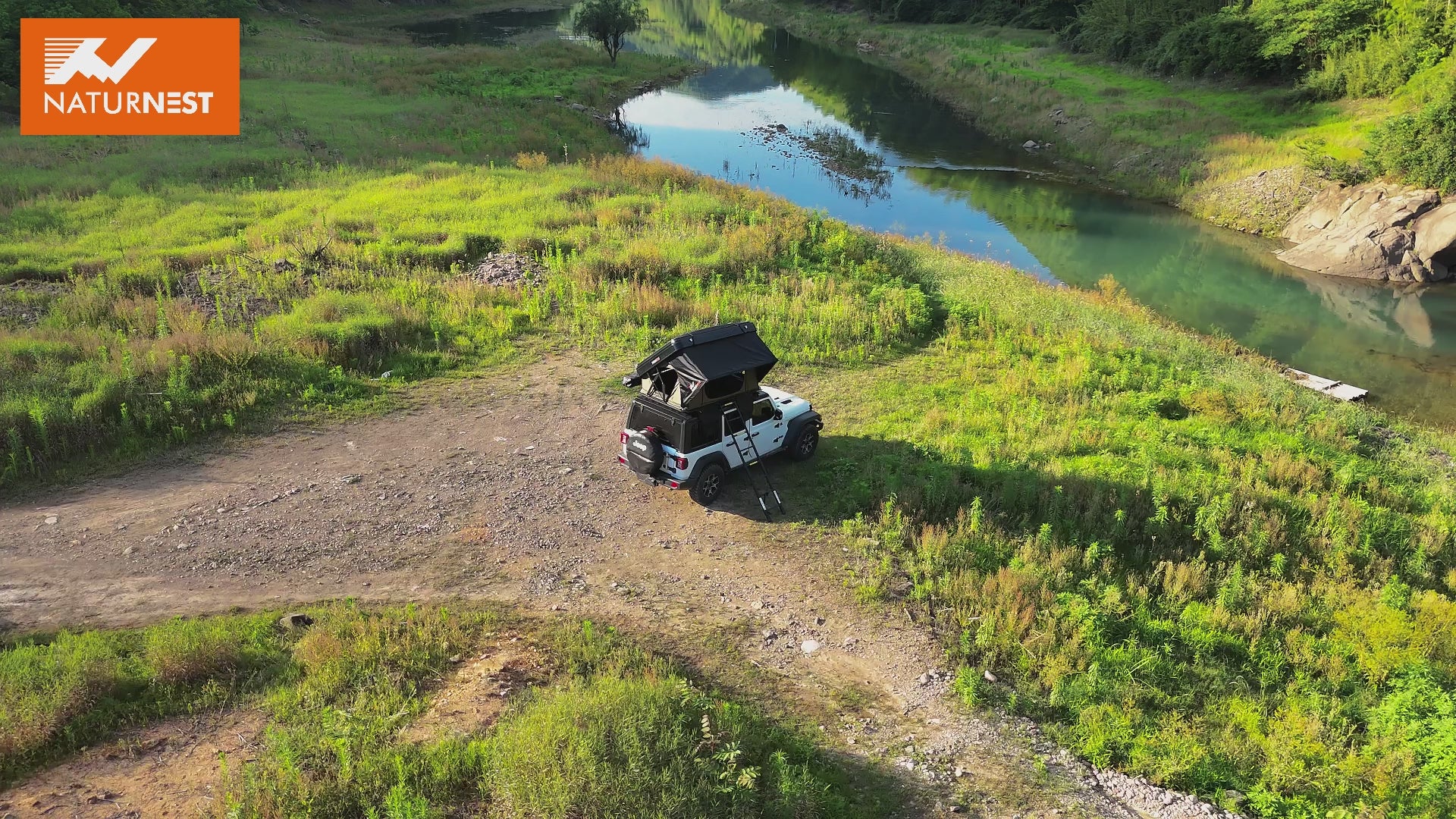 Naturnest Orion Pro Hard Shell Rooftop Tent