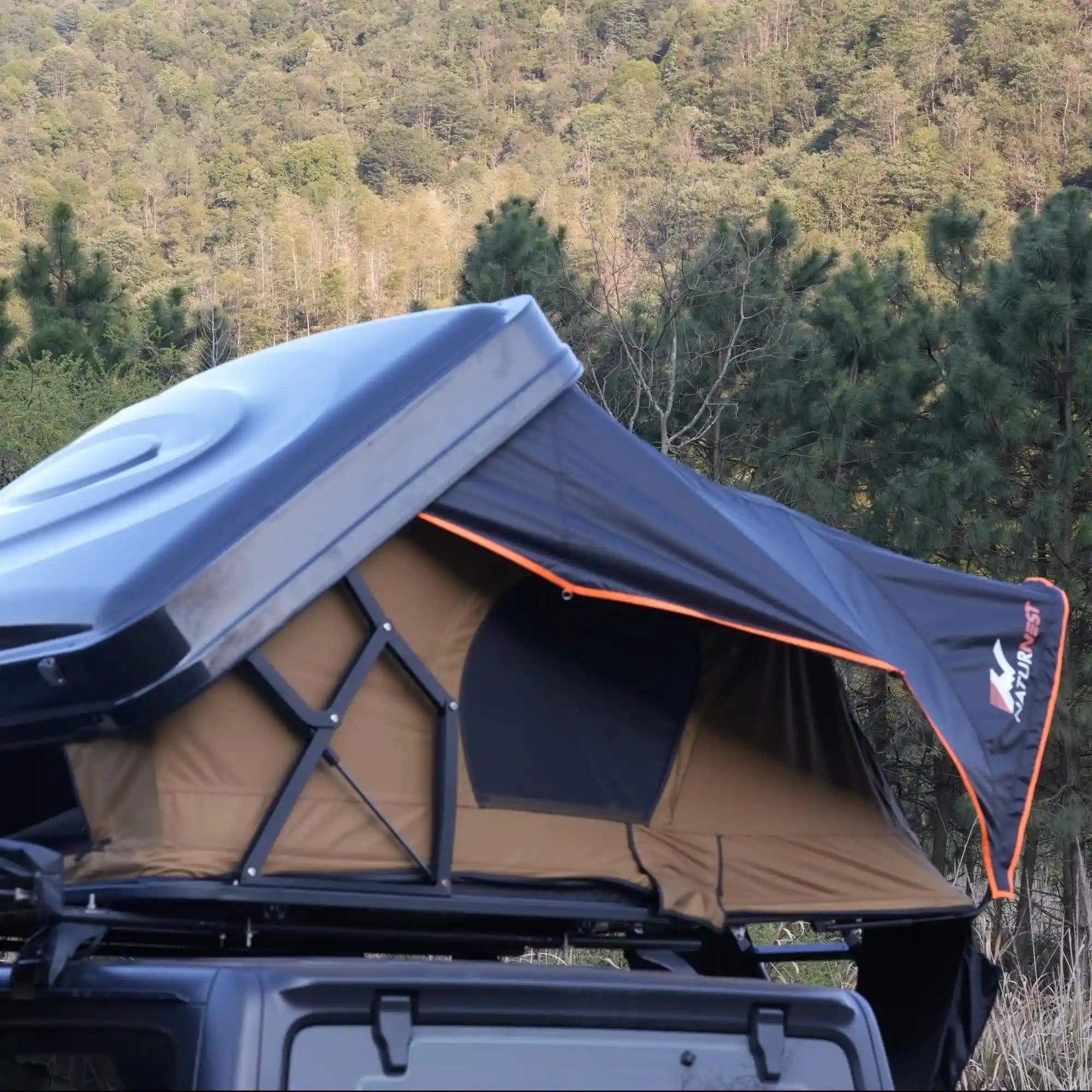 Naturnest Sirius 2 Clamshell Rooftop Tent